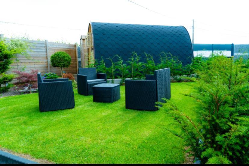 Bed and Breakfast Luxury House Remersdaal Exterior foto