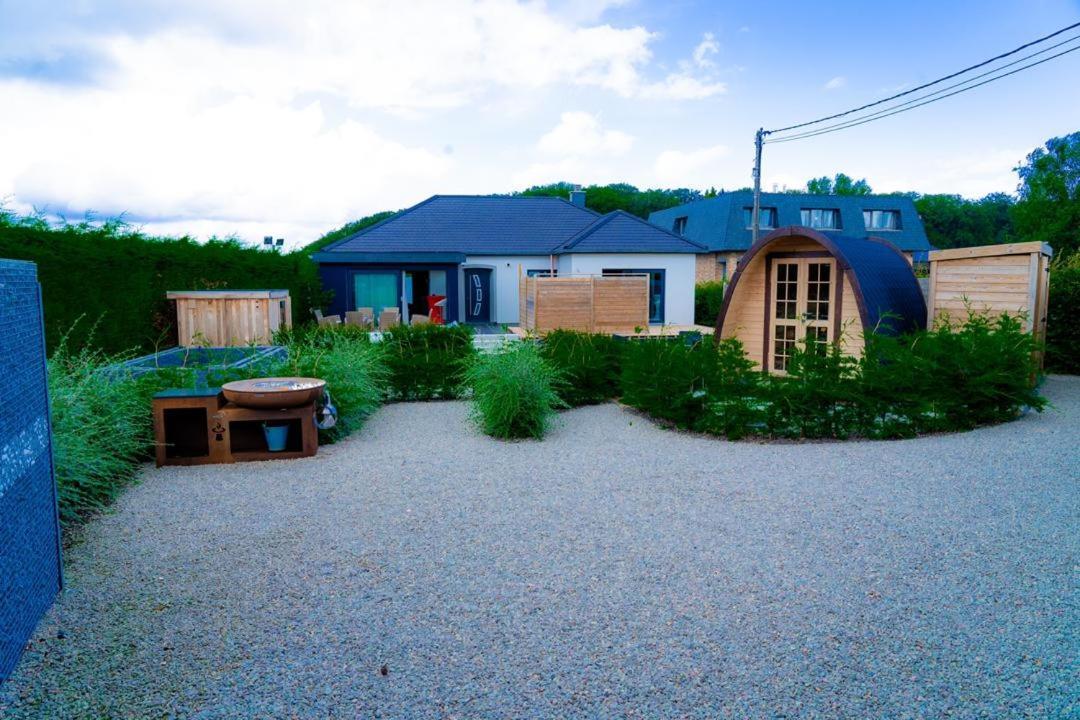 Bed and Breakfast Luxury House Remersdaal Exterior foto