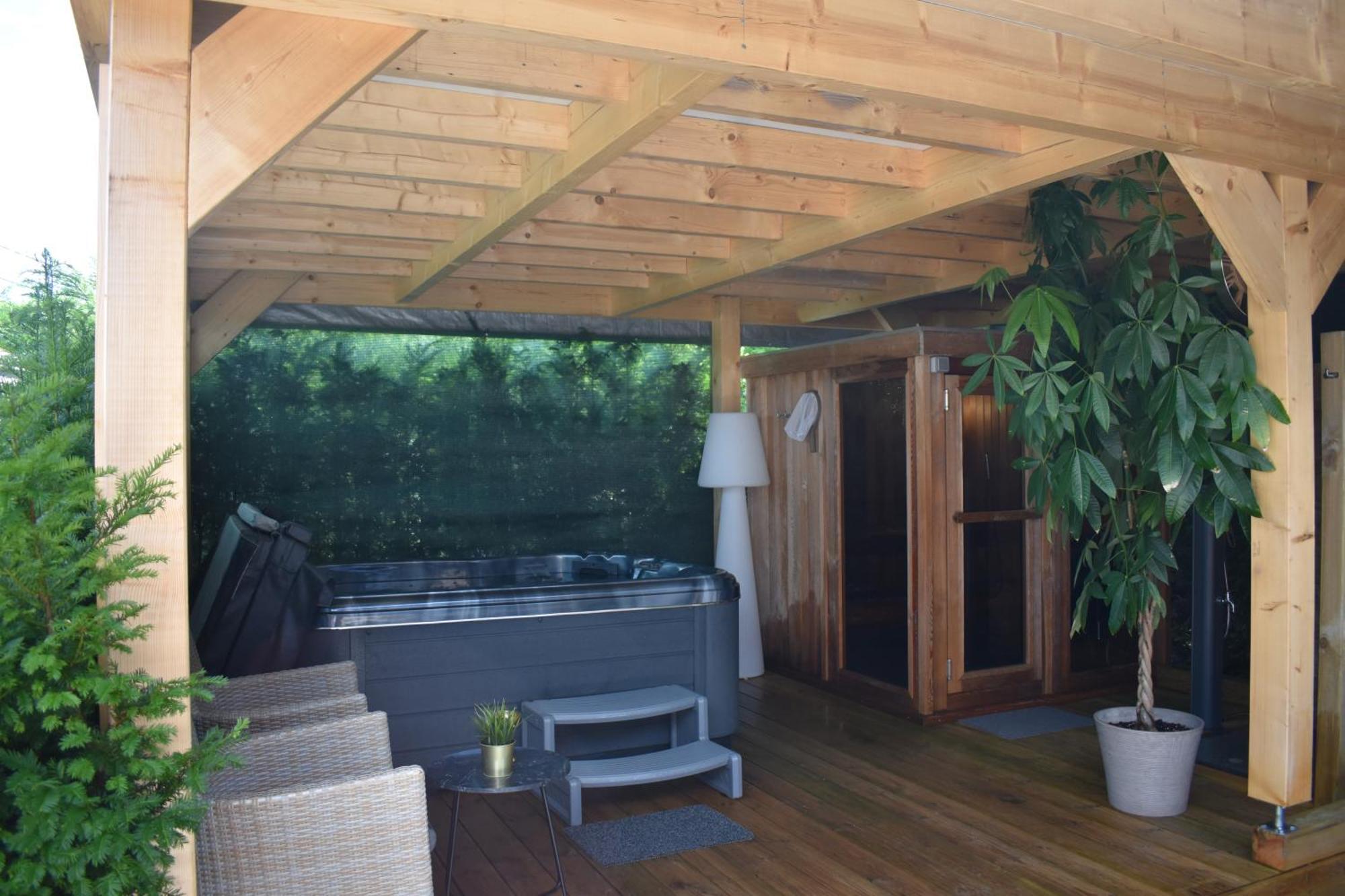 Bed and Breakfast Luxury House Remersdaal Exterior foto
