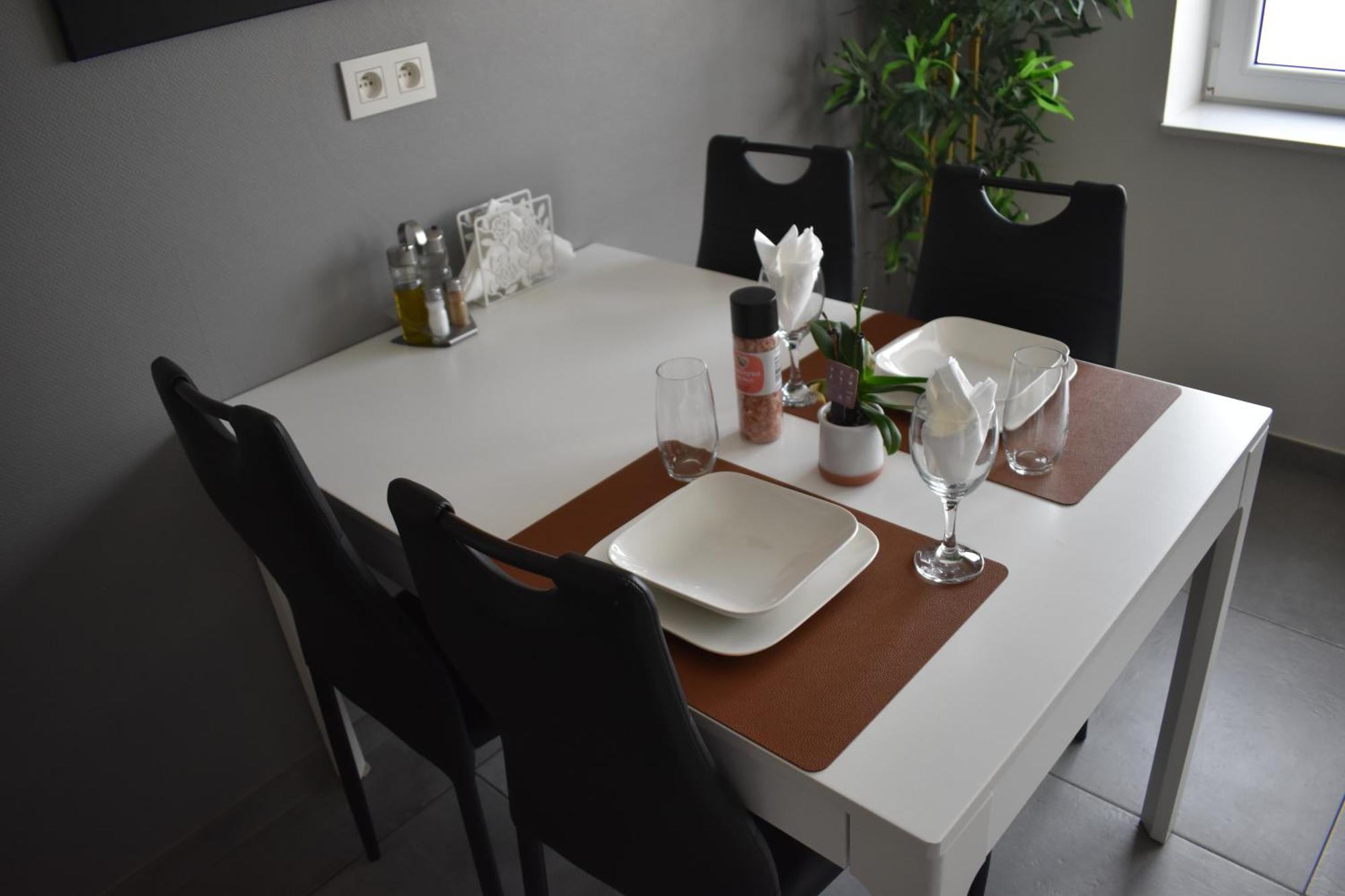 Bed and Breakfast Luxury House Remersdaal Exterior foto